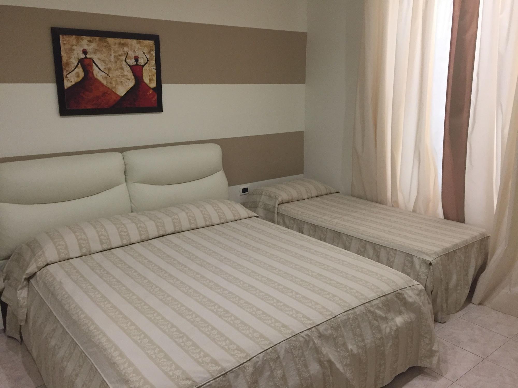Accini Hotel